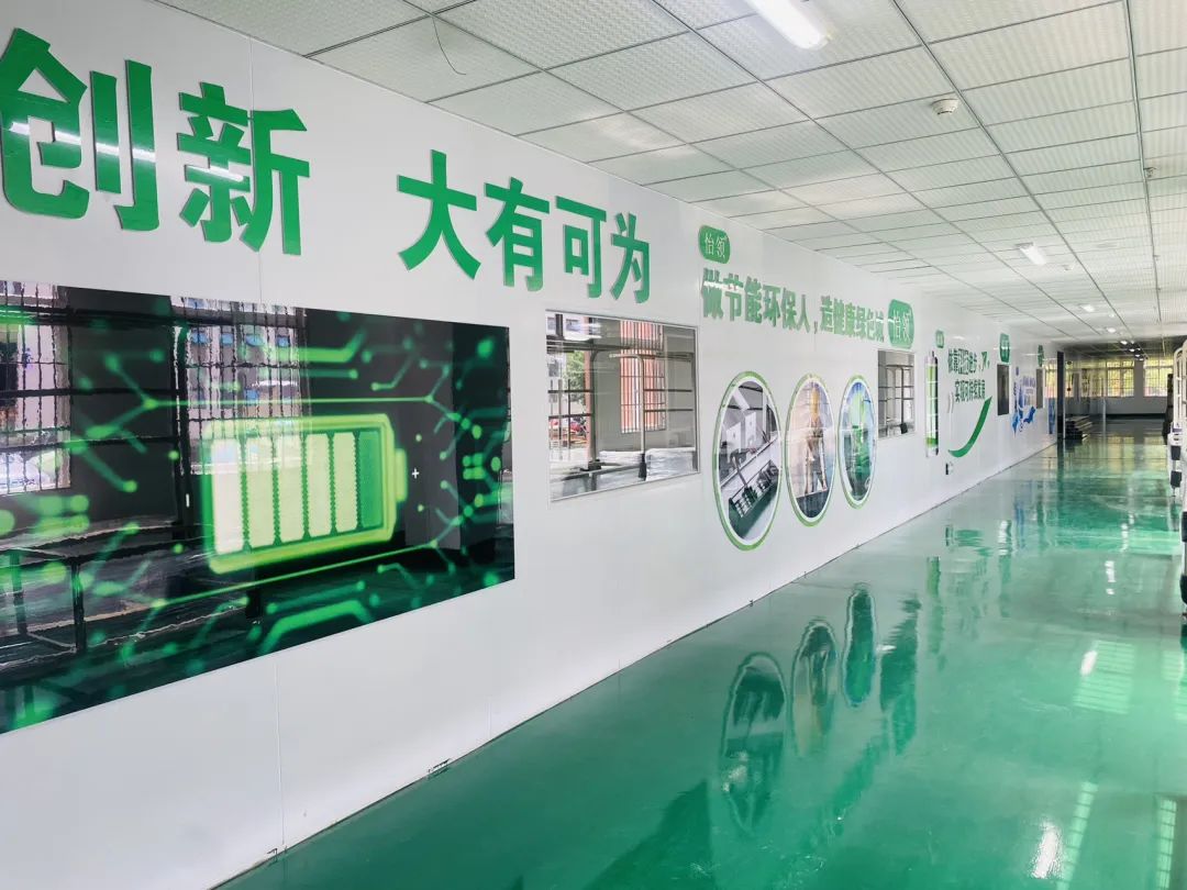 首批充电桩产品下线！474蒙特卡罗官新能源跑出发展“加速度”